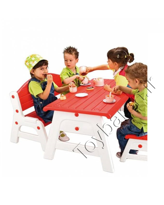 میز و نیمکت مهد کودکی